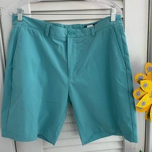 Vineyard Vines mens 8” Performance Breaker shorts, size 35